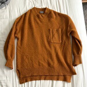 Cozy Oversized Orange Sweater - size S/M